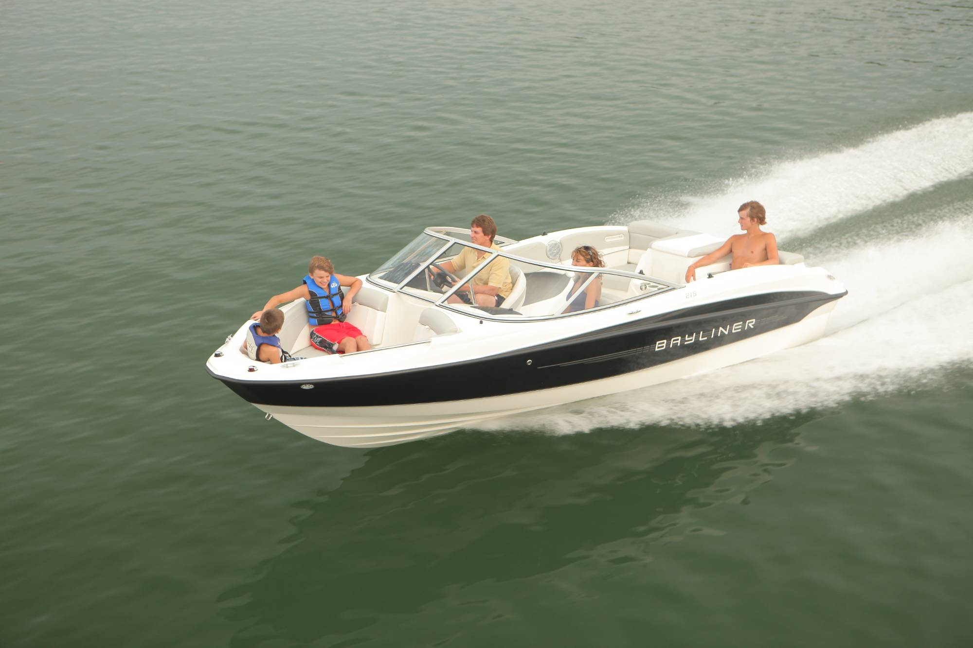 bayliner215_running_1344