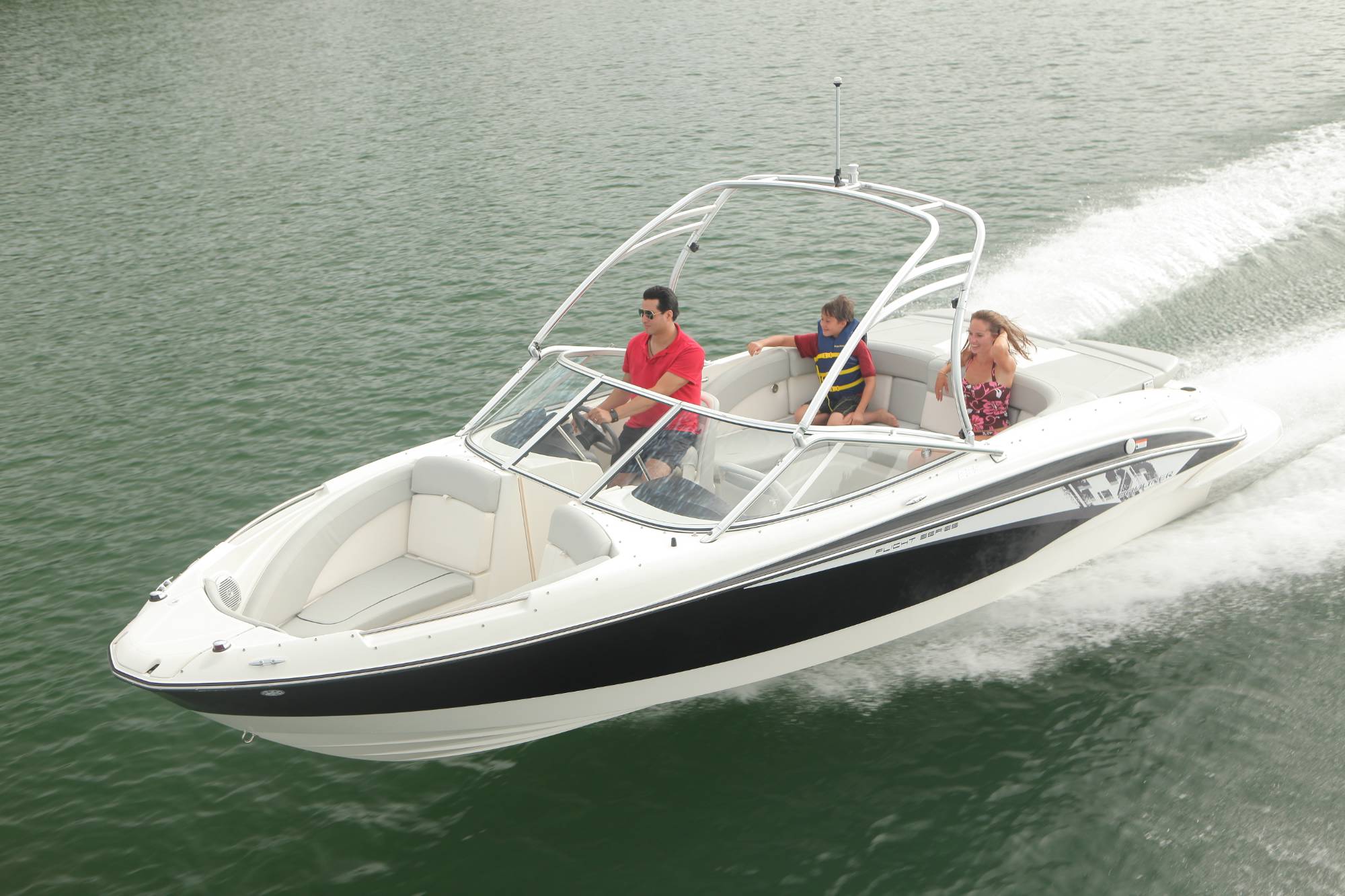bayliner235F_running_5761
