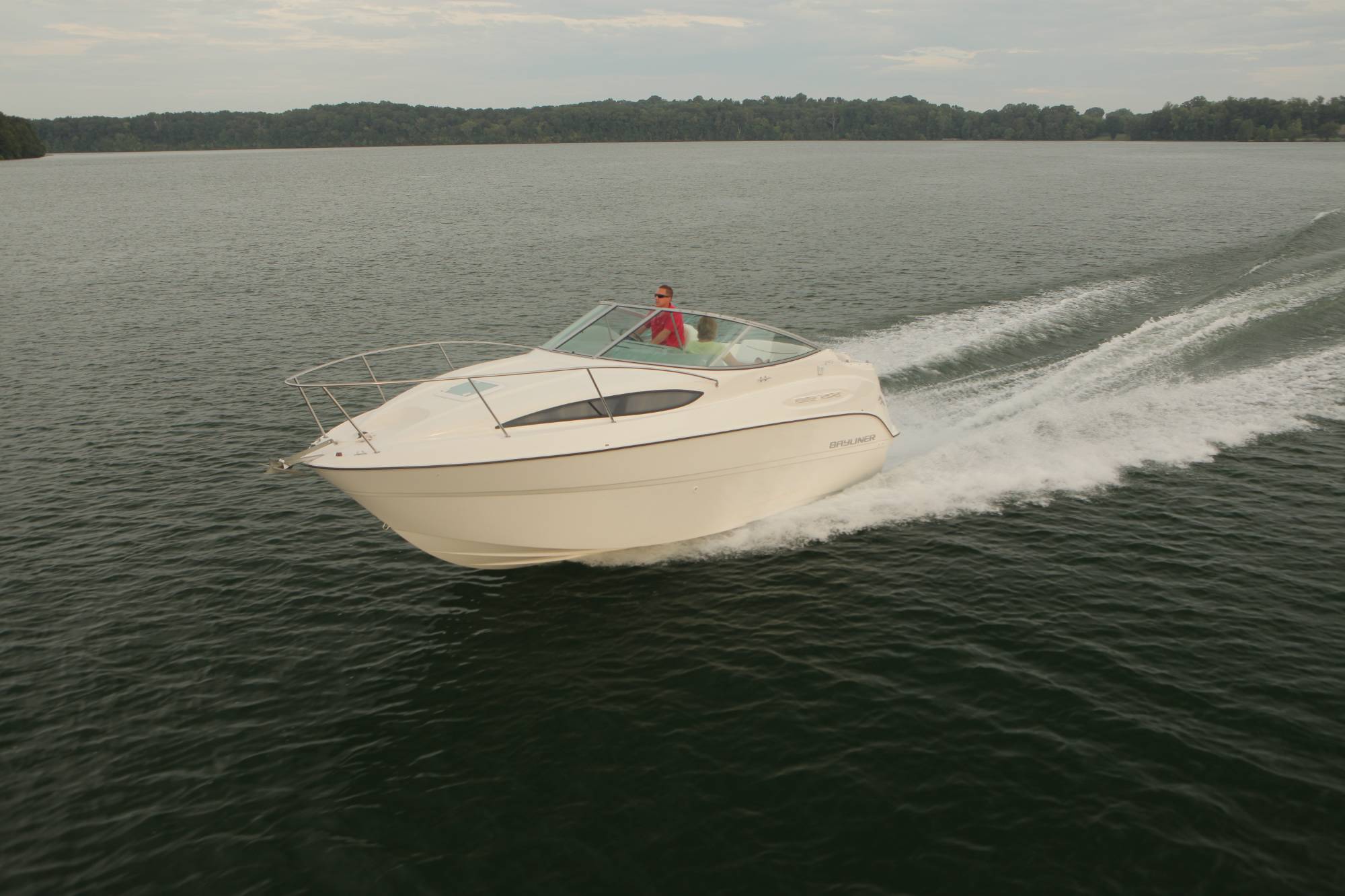 bayliner245_running_3046_