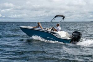 BAYLINER  M 15